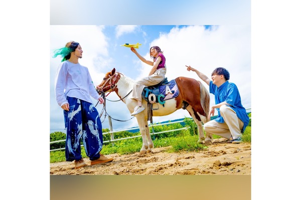 T.O.C.A　おもちゃ箱をひっくり返し続けるJ-POPバンド東北代表！秋田県秋田市の3人組