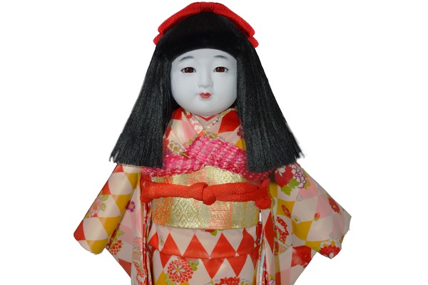 市松寿ゞ謡　ここにしかない独自の世界観を、圧巻のクリエイティビティで築き上げる
