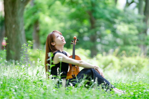 西浦詩織 時に柔らかく、時に情熱的に響くヴァイオリン 〜一瞬を 一音を ともに〜