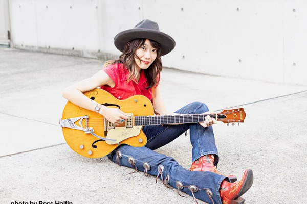 CHIE HORIGUCHI　愛器のGretschと共に新時代の和製アメリカーナを奏でるギターシンガーソングライター